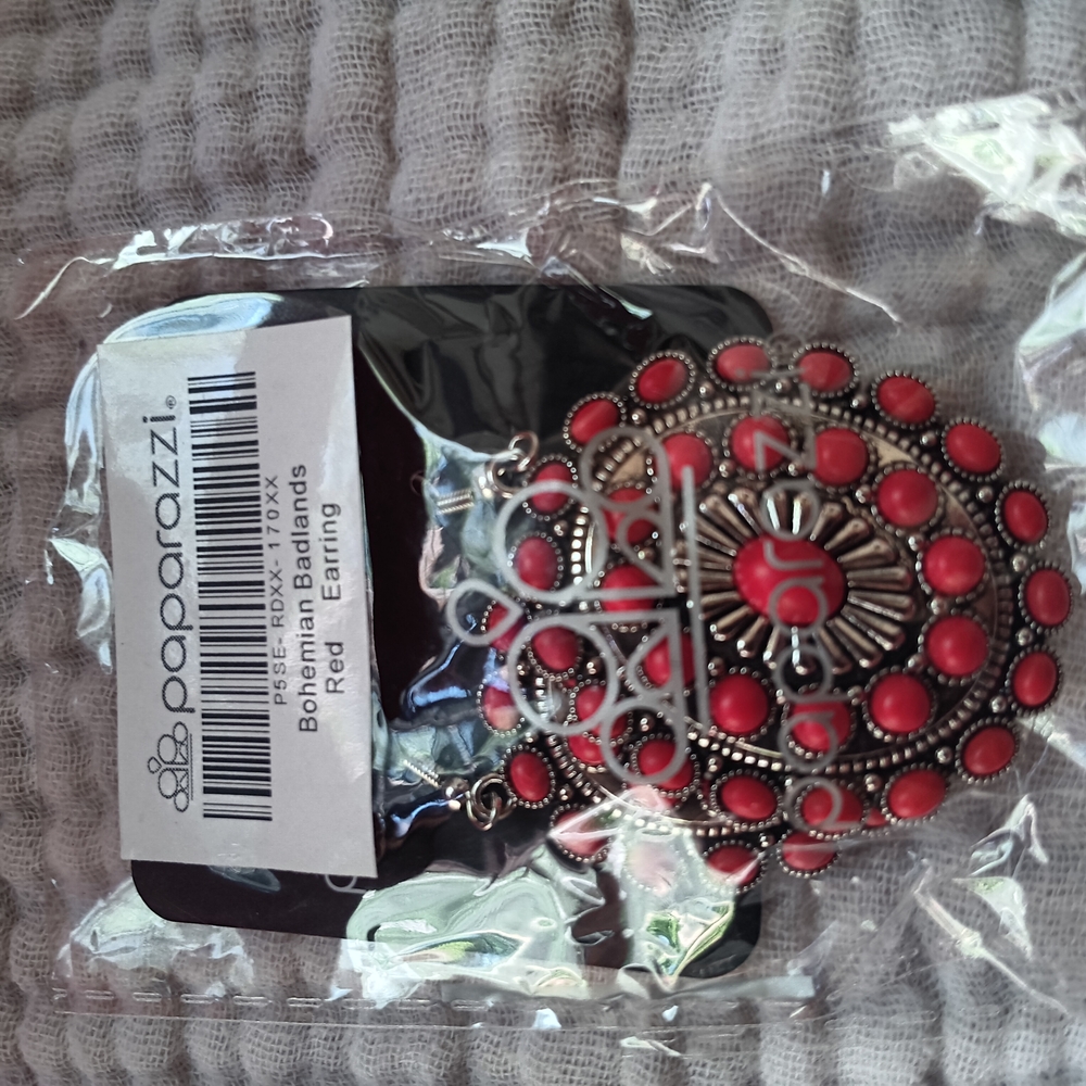 Paparazzi Vibrant Red Earrings